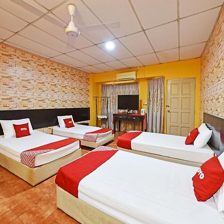 Oyo 90363 Nyamanya Inn Kuantan Exteriér fotografie