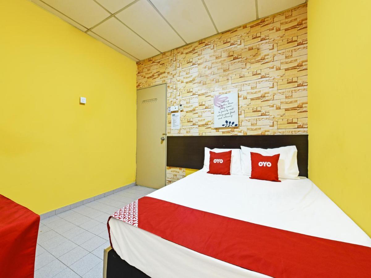 Oyo 90363 Nyamanya Inn Kuantan Exteriér fotografie